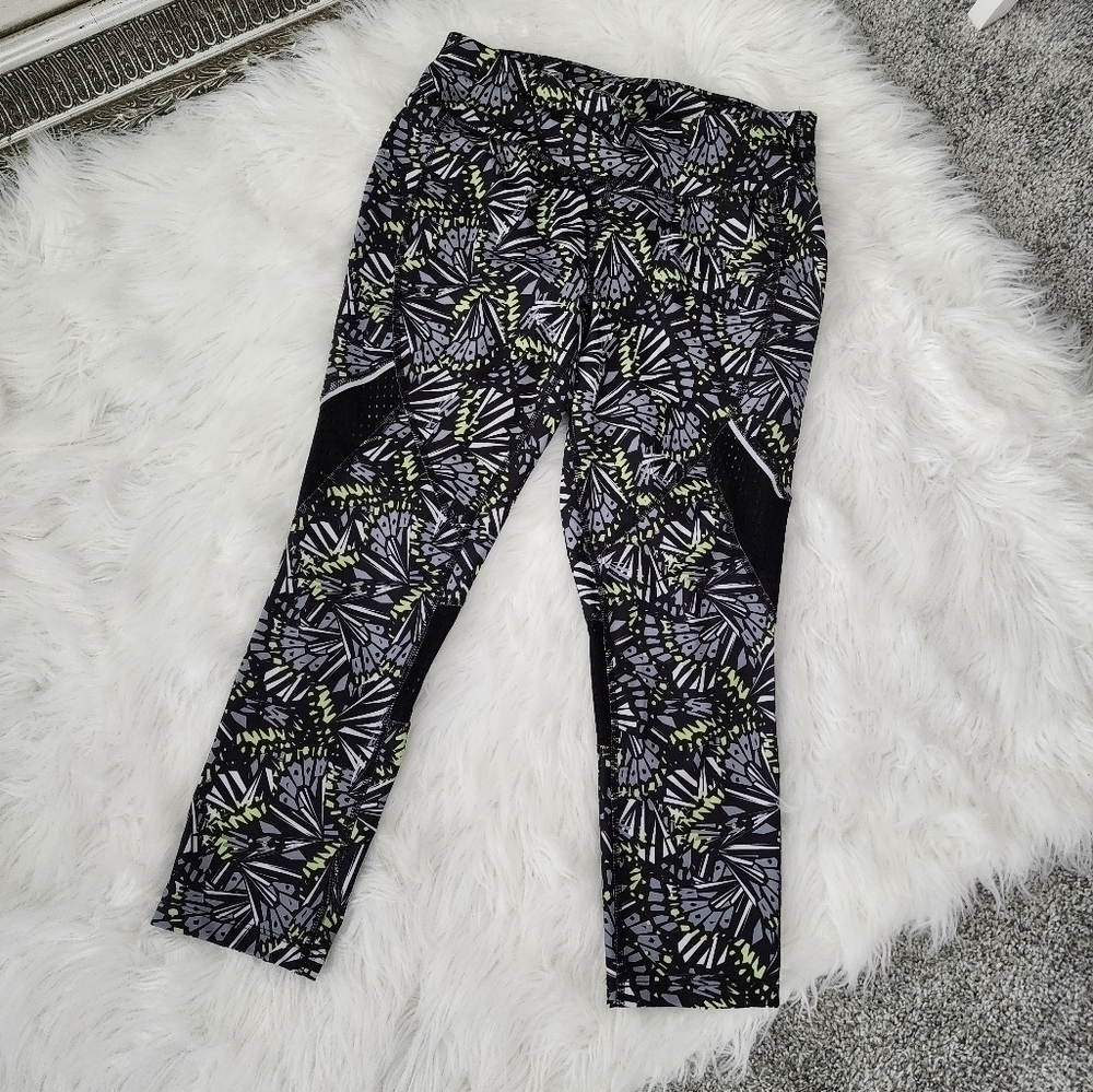 AVIA crop multicolor mesh detail leggings size small. New without tags.